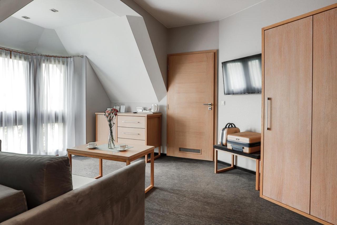 Hotel Salve Glogowek Extérieur photo