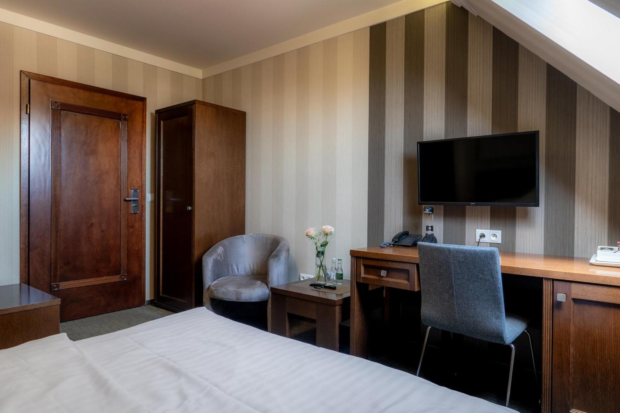 Hotel Salve Glogowek Extérieur photo